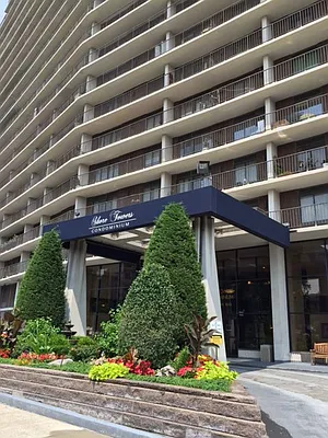 Rented by Compass | media 31