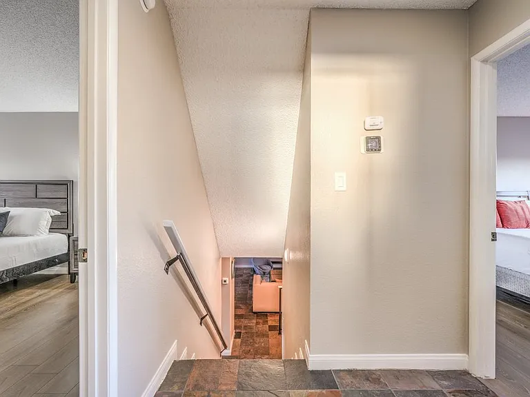 5198 Hibbetts Dr — Photo 26