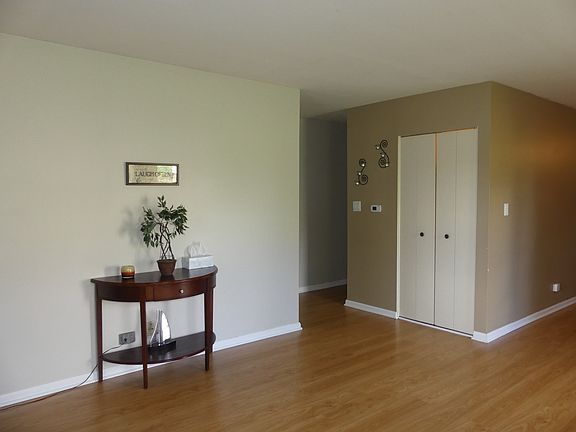 5th image of 791 Pahl Rd Unit 0