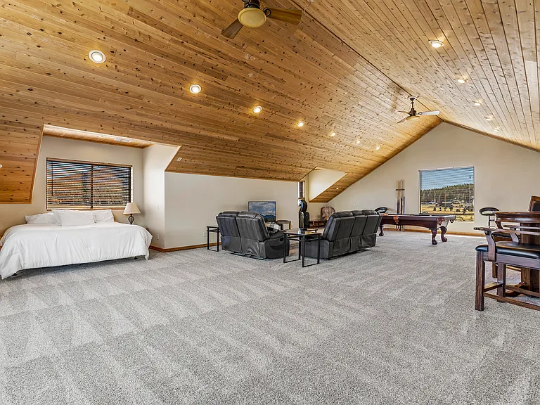 8950 W Antoinette Way — Photo 65