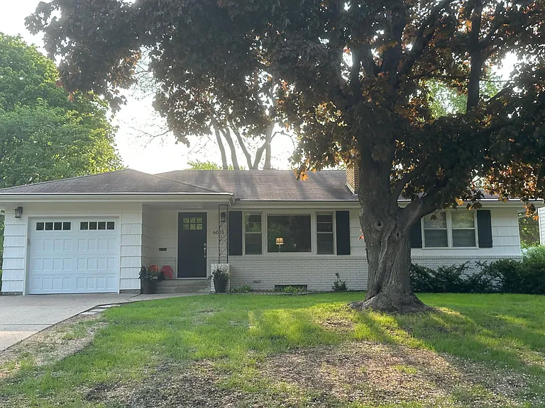 6005 Birchcrest Dr — Photo 3
