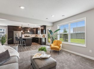 7032 Rice Creek Pl NE, Fridley, MN 55432