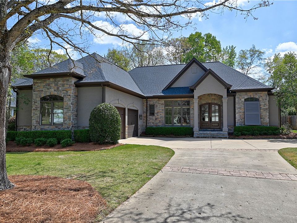 1st image of 1796 Staples Ct