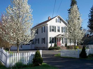 44 Chestnut Hill Rd, Norwalk, CT 06851