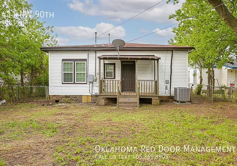 411 NW 90th St — Photo 27