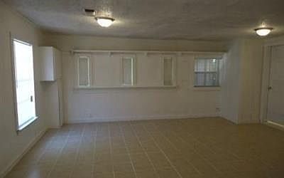 2nd image of 9106 Shepard Dr #B