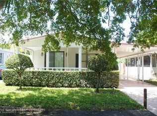 3003 SW 51st St, Fort Lauderdale, FL 33312