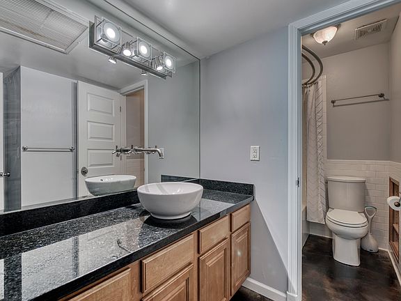 4th image of 8055 E Thomas Rd Unit D109