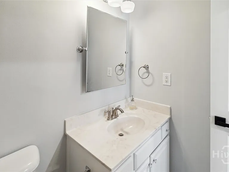 431 Montgomery St #A — Photo 33