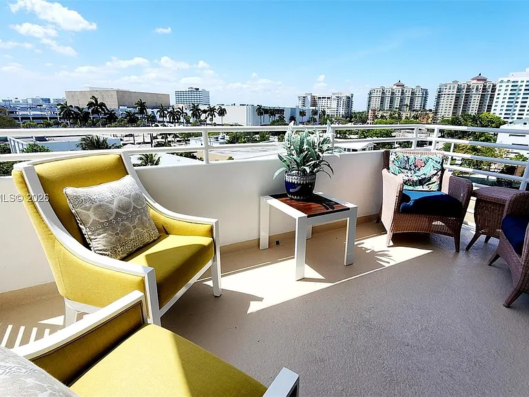 888 Intracoastal Dr #6E — Photo 23