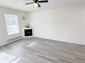 Cedar Creek Apartment Homes, 74