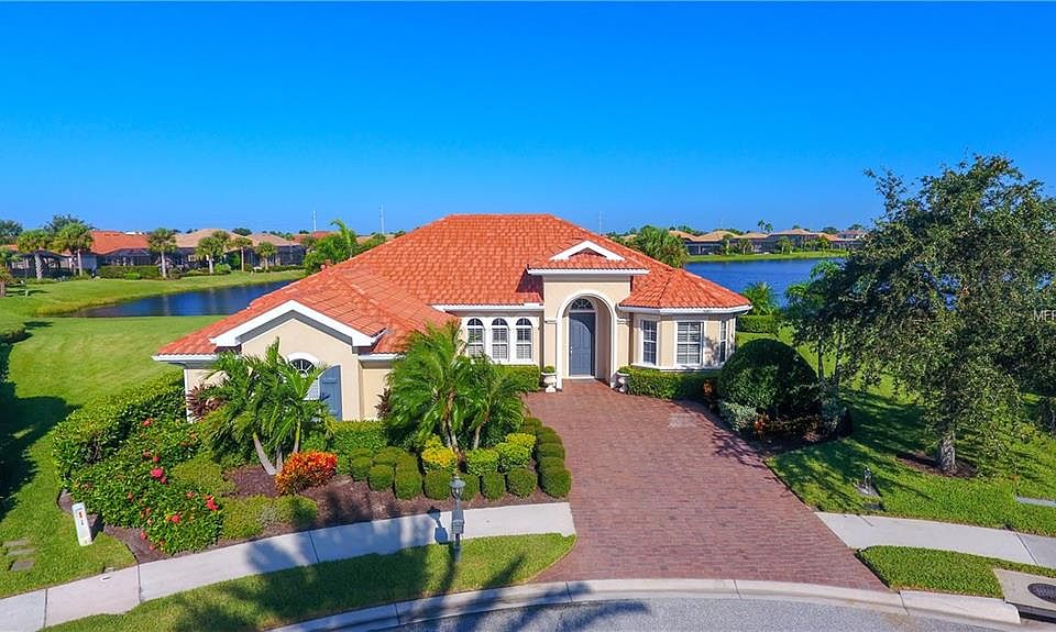 1st image of 105 Medici Ct