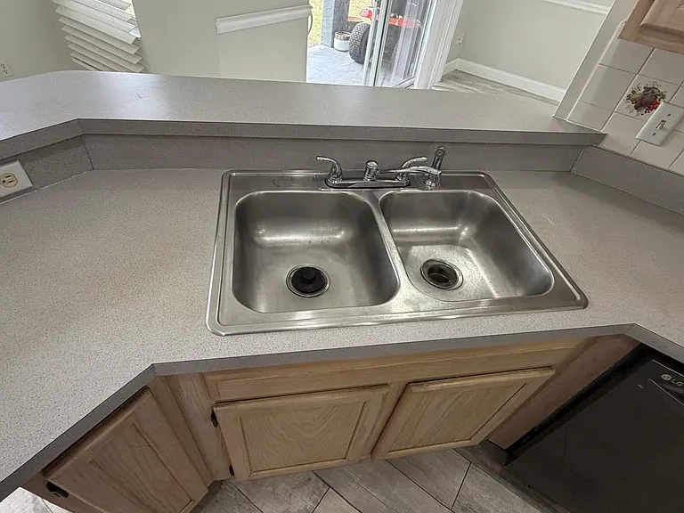 10132 Cypress Glen Pl — Photo 13