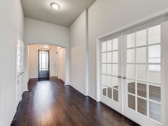 4th image of 24114 Prairie Glen Ln