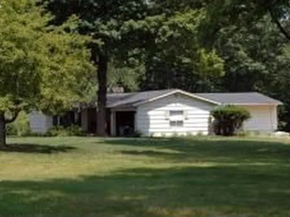 80 Old Stonehouse Dr, Bedminster, NJ 07921