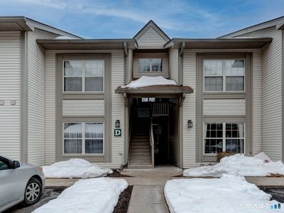 33 Langdon Court APT D104, Berlin, CT, 06037