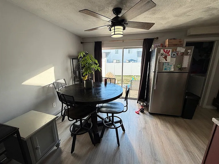 6 Ba Dr #E — Photo 5