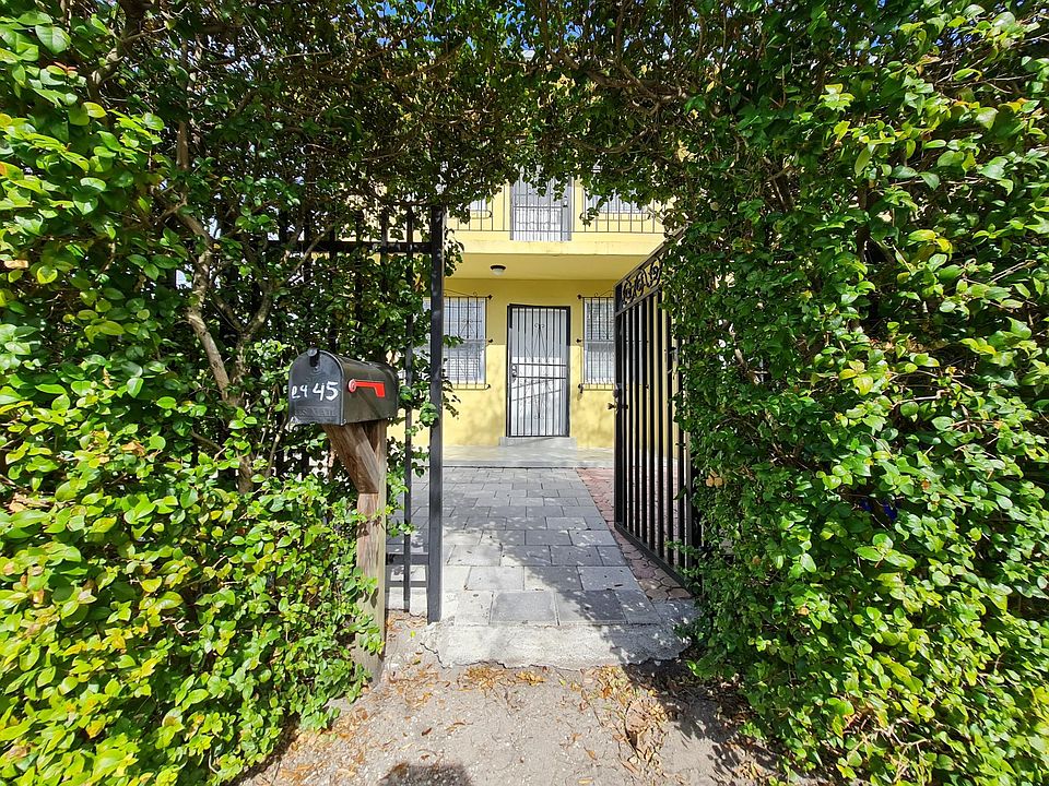 2445 NW 9 St front gate entrance
