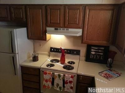 2nd image of 6309 Alderwood Bay APT B