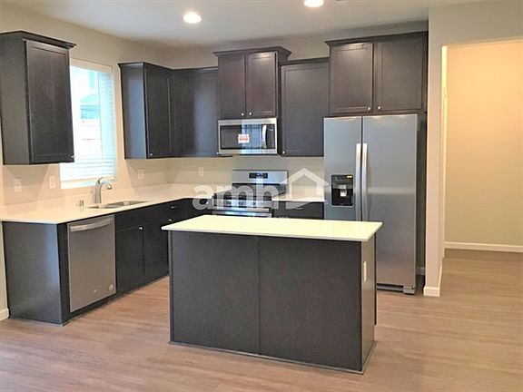 2nd image of 967 Riggs Dr