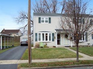 1512 Valley Rd, Bethlehem, PA 18018