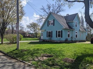 35 Fessenden St APT 2, Rochester, NY 14611