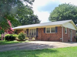 264 Hazelwood Dr, Forest City, NC 28043