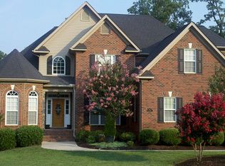 705 Clifden Dr, Matthews, NC 28104