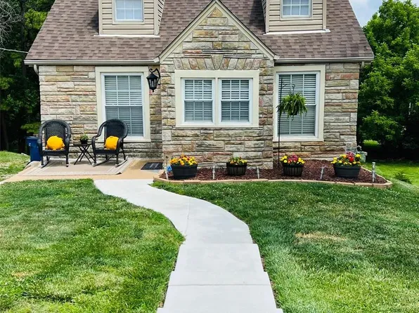 3447 Ludlow Ave, Bridgeton, MO 63044