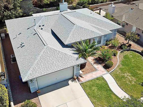3rd image of 1316 Desert Canyon Dr