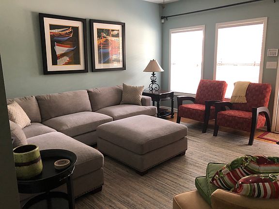 2nd image of 303 Port Laz Ln
