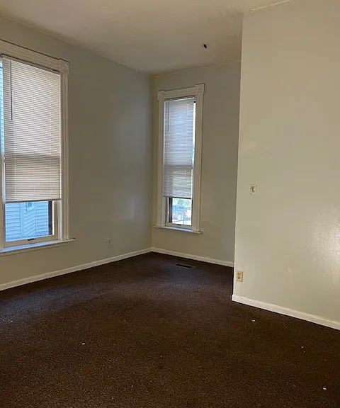 823 3rd St E #1 — Photo 9