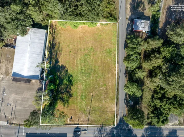 902 S Main St, Petal, MS 39465