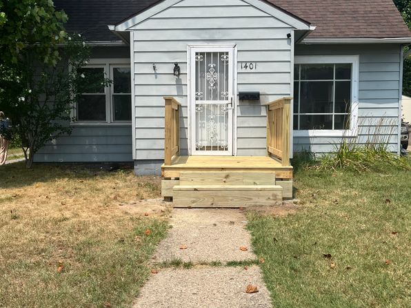 1401 E Dayton St