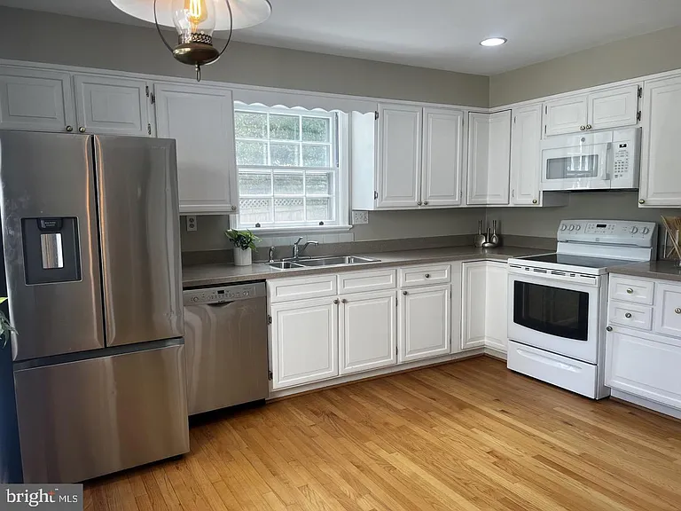 5600 Beam Ct — Photo 14