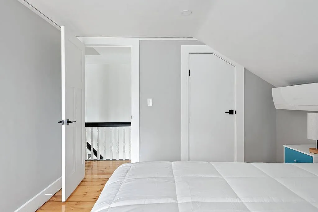 2 bed, $2,800 — Photo 3