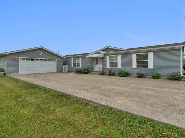 23639 W Lakepoint Dr, Channahon, IL 60410