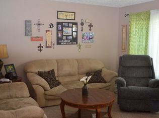 84 Pleasant View Dr, Glasgow, KY 42141