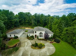 1216 Meridian Rd, Crossville, TN 38555