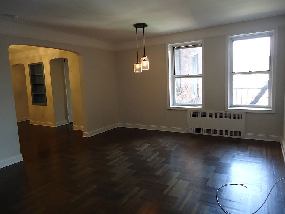 1st image of 111-15 75th Ave #3C