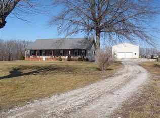 115 Prohibition Rd, Bellflower, MO 63333