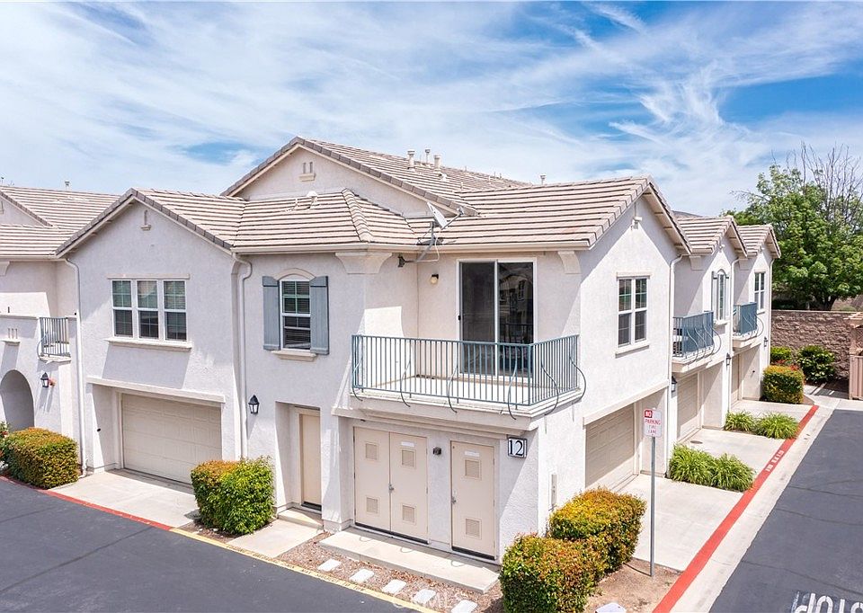 1st image of 36338 Cinzia Ln