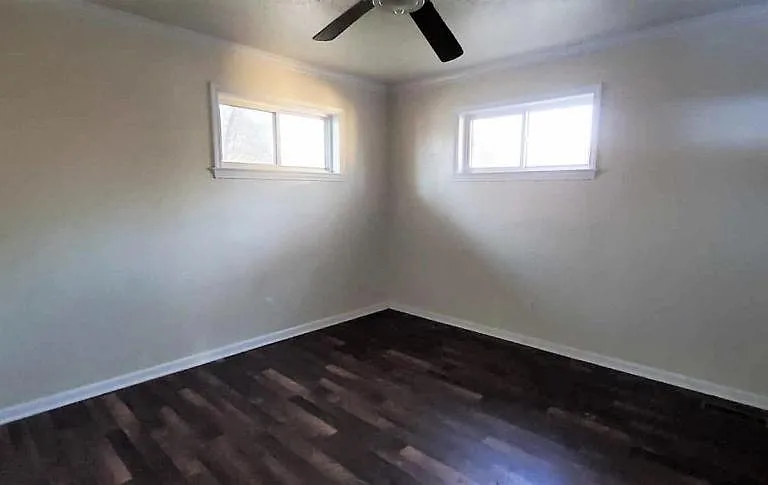 304 Wind Ave NW — Photo 7