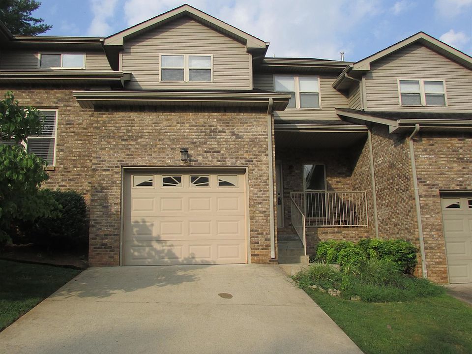 1st image of 426 Country Club Ct