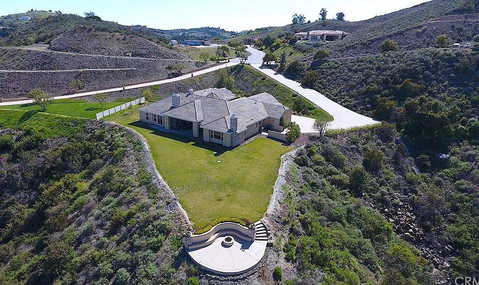 1st image of 42311 Vista Montana Ct