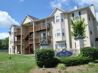 115 Brookland Ter APT 11, Winchester, VA 22602