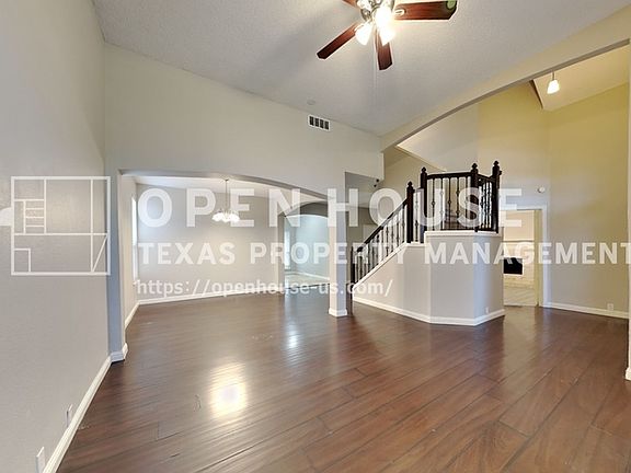 4th image of 6916 Chateau Dr