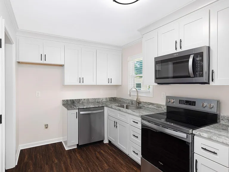 153 Seven Pines Dr — Photo 4
