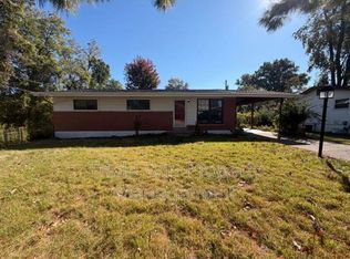 10721 Corning Dr, Saint Louis, MO 63123