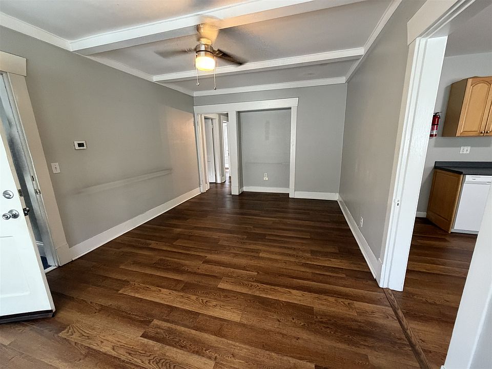 1st image of 13 Metcalf St #1